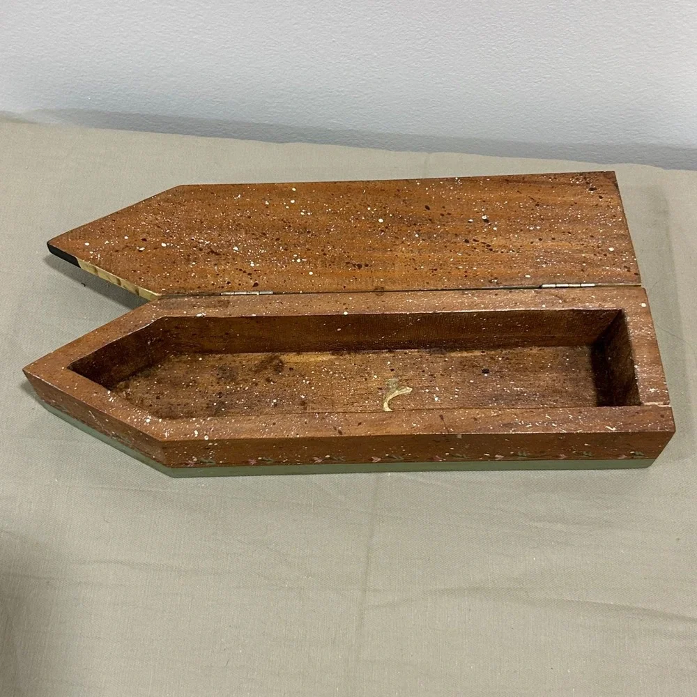 Vintage Hand Painted Folk Art Pencil‎ storage